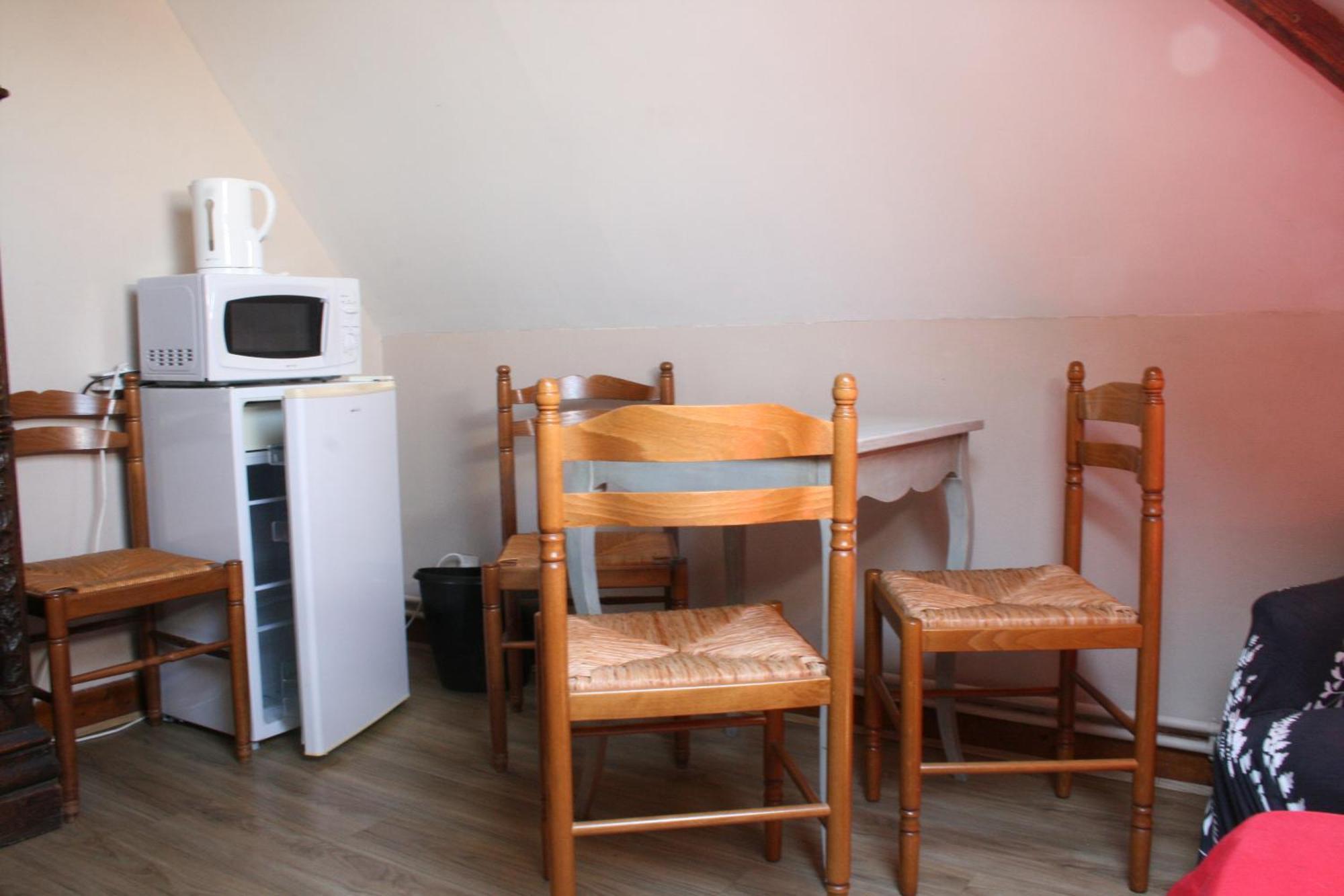 Chambres D'Hotes Du Jay La Guerche-sur-l'Aubois Ngoại thất bức ảnh